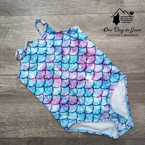 Amzbrly One Piece Swimsuit Size M